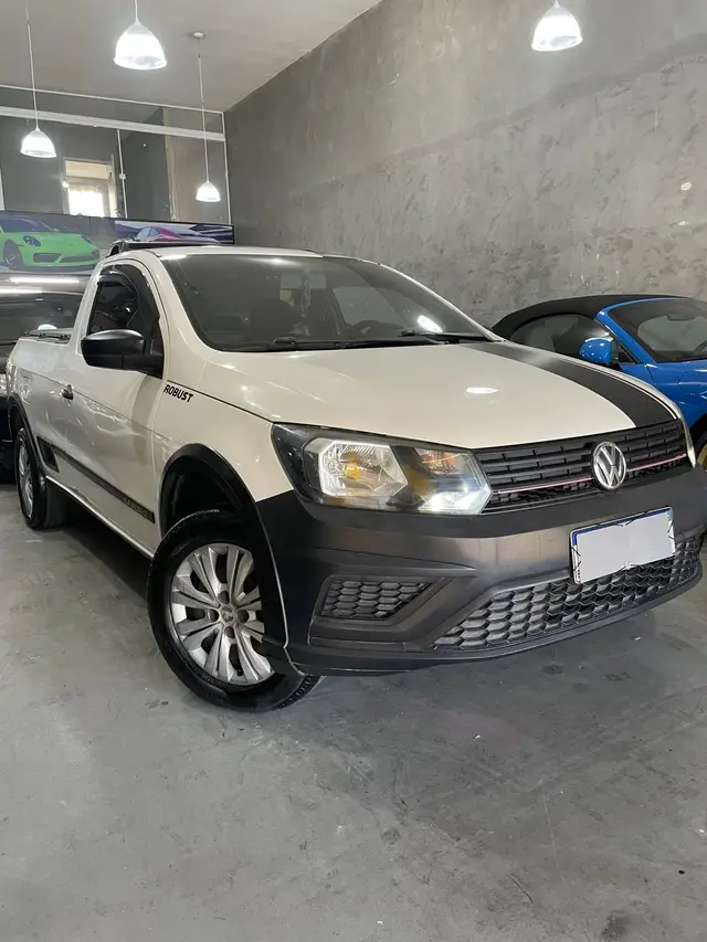 Carro Volkswagen Saveiro 2017 Robust 1.6 MSI CS (Flex)