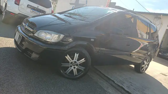 Carro Chevrolet Zafira 2006 Elite 2.0 (Flex)