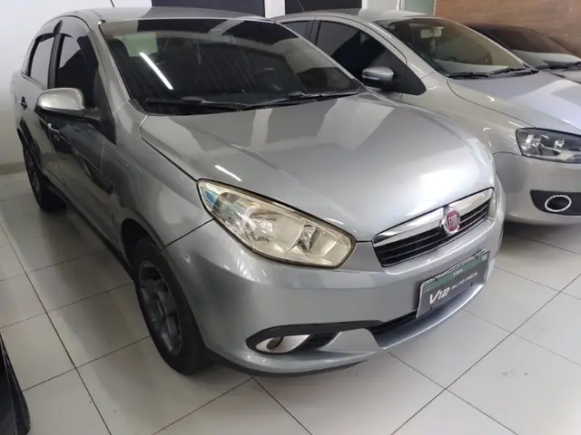 Carro Fiat Grand Siena 2014 Evo Attractive 1.4 8V (Flex)