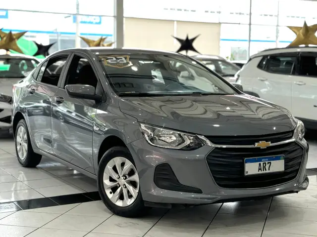 Carro Chevrolet Onix Plus 2023 LT 1.0 Turbo