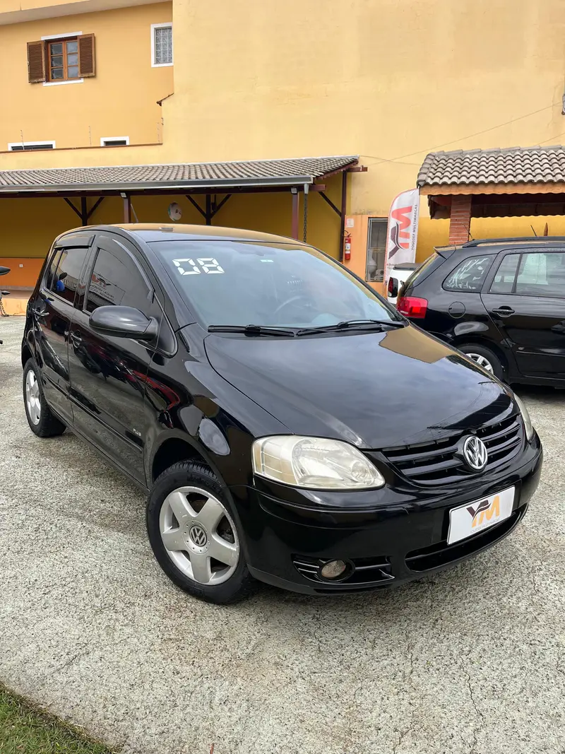 Volkswagen Fox Plus 1.6 8V (Flex) 2p