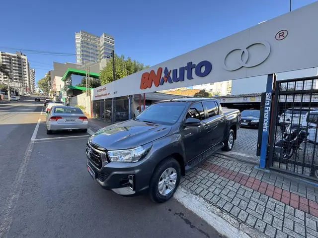 Carro Toyota Hilux Cabine Dupla 2019 Hilux 2.8 TDI CD SR 4x4 (Aut)