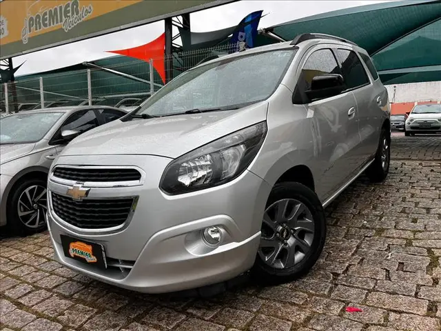 Carro Chevrolet Spin 2017 Advantage 5S 1.8 (Flex) (Aut)