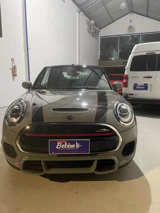 Carro MINI Cooper Cabrio 2021 John Works 2.0 Aut.