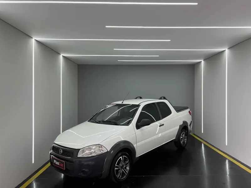 Fiat Strada Hard Working 1.4 (Flex) (Cabine Dupla)