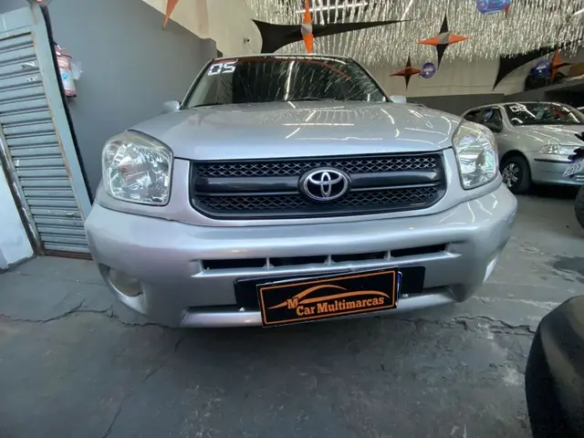 Carro Toyota RAV4 2005 4x4 2.0 16V (Auto)