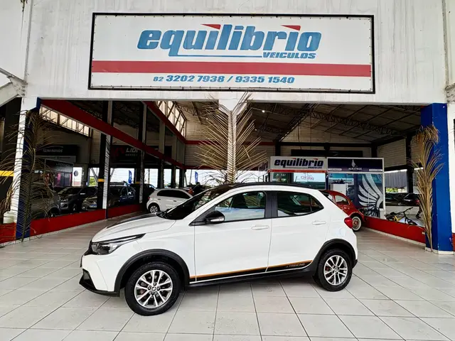 Carro Fiat Argo 2023 Trekking 1.3 (Flex)