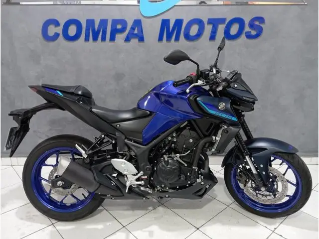 Carro Yamaha MT-03 2024 ABS