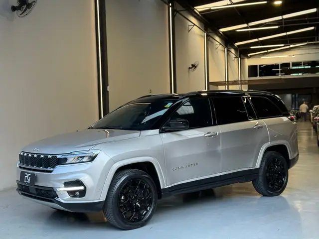 Carro Jeep Commander 2022 Overland TD380 Diesel 4x4 (Aut)
