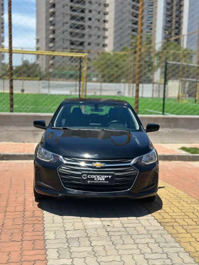 Carro Chevrolet Onix 2023 LT 1.0