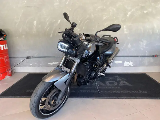 Carro BMW F 800 2012 R