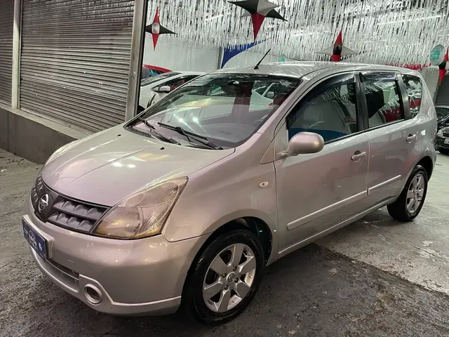 Carro Nissan Livina 2010 1.8 16V (flex) (aut)