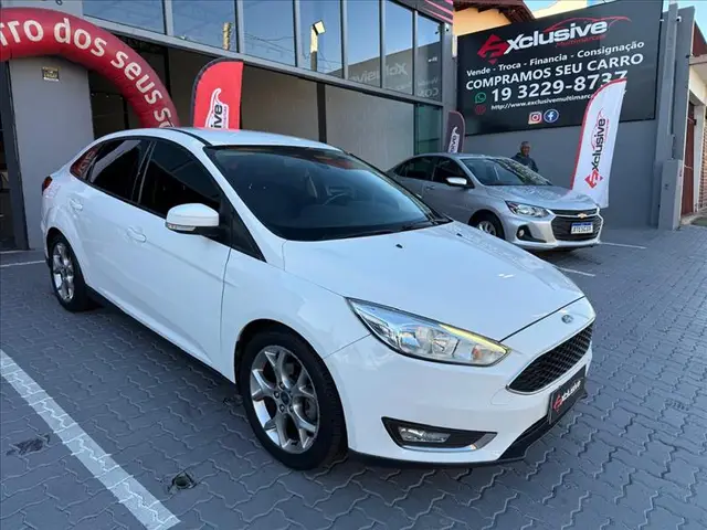 Carro Ford Focus Hatch 2019 SE Plus 2.0 PowerShift