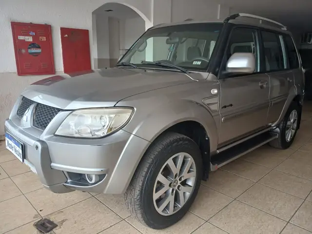 Carro Mitsubishi Pajero TR4 2014 2.0 16V 4X4 (Flex) (Aut)
