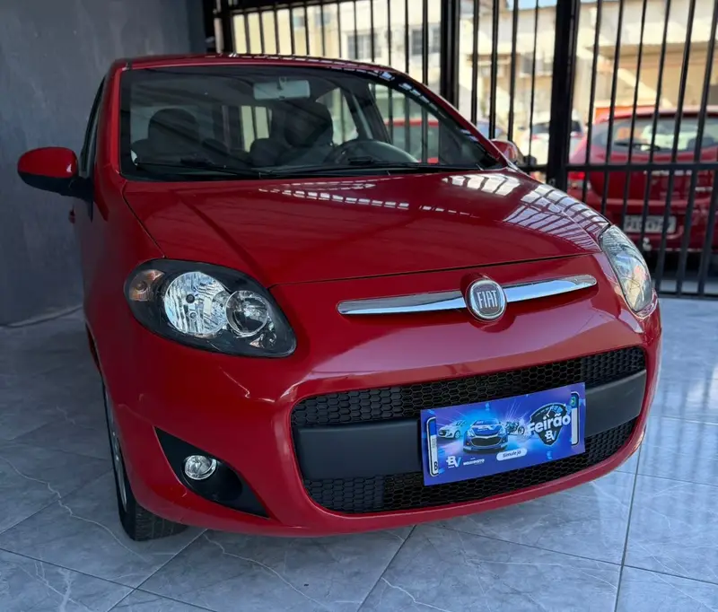 Fiat Palio Attractive 1.0 8V (Flex)