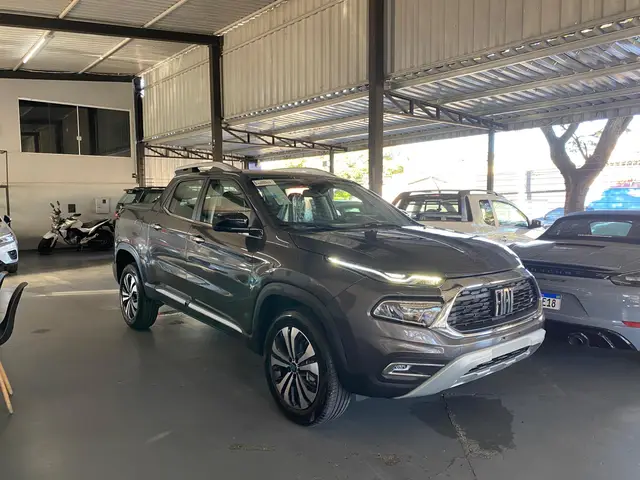 Carro Fiat Toro 2025 Volcano 1.3 Turbo 270