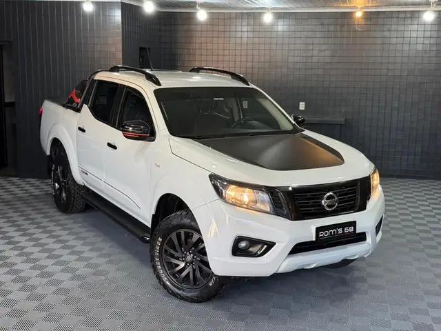 Carro Nissan Frontier 2022 X-Gear 2.3 TD CD 4x4 (Aut)
