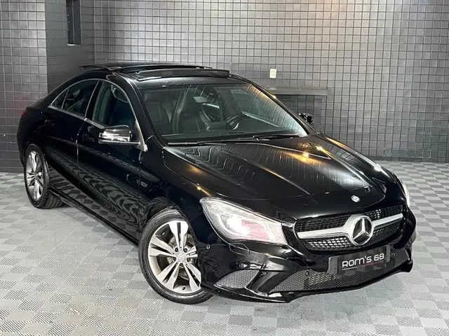 Carro Mercedes-Benz CLA 200 2016 Vision 1.6 TB 16V Flex Aut.