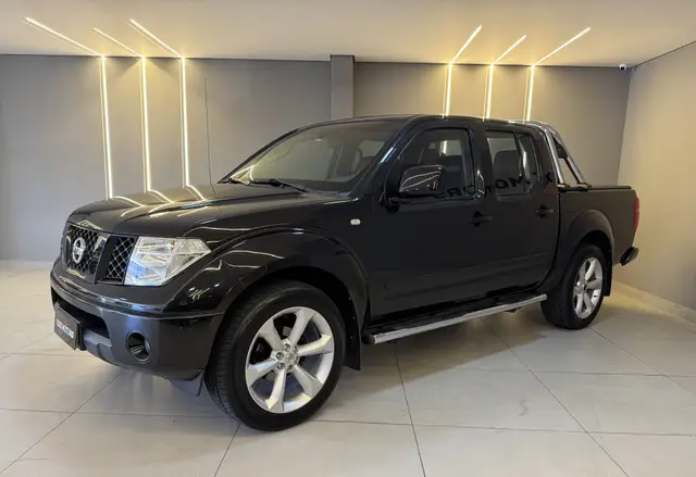 Carro Nissan Frontier 2009 XE 4x2 2.5 16V (cab. dupla)