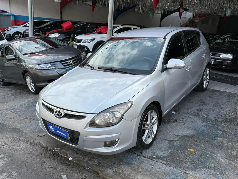 Hyundai GLS 2.0 16V (aut)