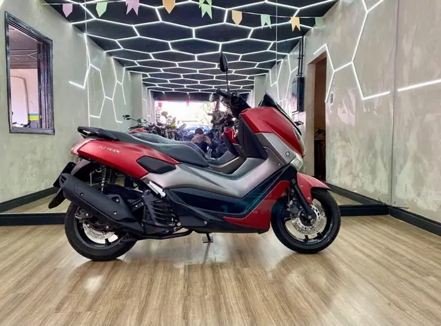 Moto Yamaha NMax 2018 160 ABS