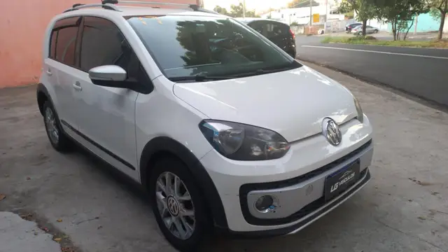 Carro Volkswagen Up! 2017 1.0 12v TSI E-Flex Cross