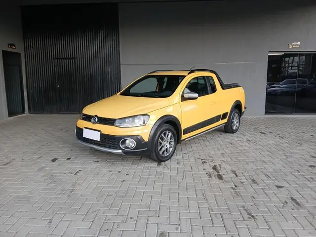Carro Volkswagen Saveiro 2015 Cross 1.6 16v MSI CE (Flex)