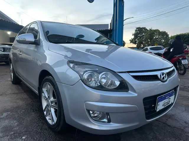 Carro Hyundai i30 2011 GLS 2.0 16V (aut)