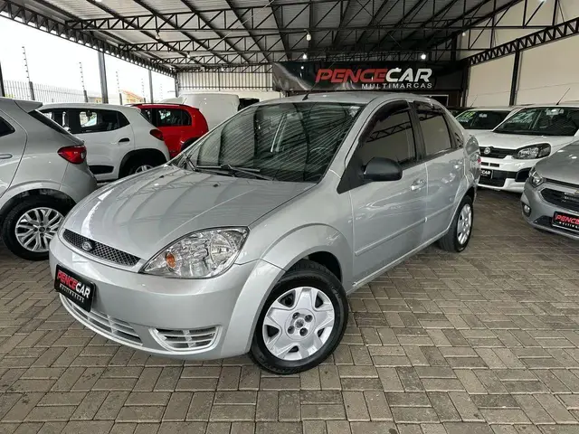 Carro Ford Fiesta Sedan 2007 1.6 (Flex)