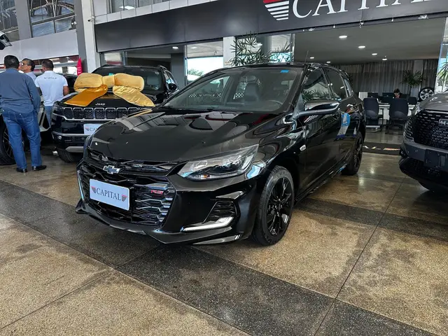 Carro Chevrolet Onix 2023 RS 1.0 Turbo (Aut.)