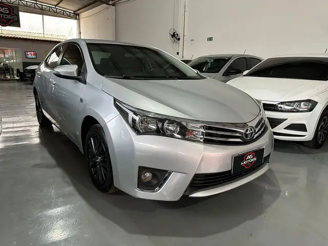 Carro Toyota Corolla 2015 Sedan 1.8 Dual VVT-i GLi Multi-Drive (Flex)