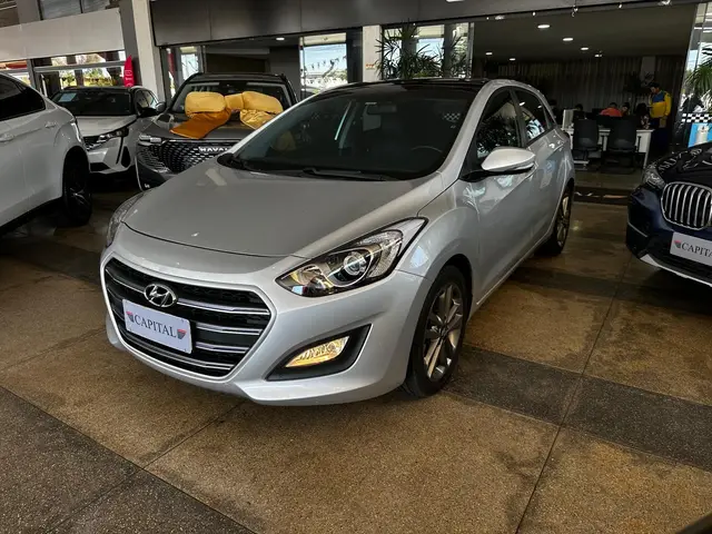 Carro Hyundai i30 2016 I30 1.8 16V MPI (Básico+Teto)