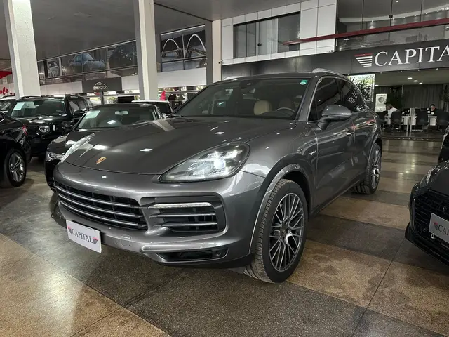 Carro Porsche Cayenne 2021 3.0 V6 462cv (Híbrido)
