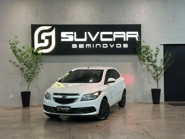 Carro Chevrolet Onix 2015 1.4 Effect SPE/4