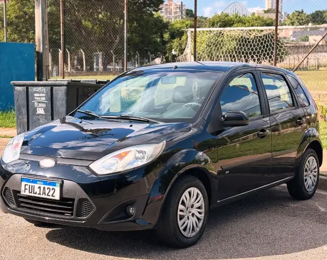 Carro Ford Fiesta Hatch 2014 S Rocam 1.0 (Flex)