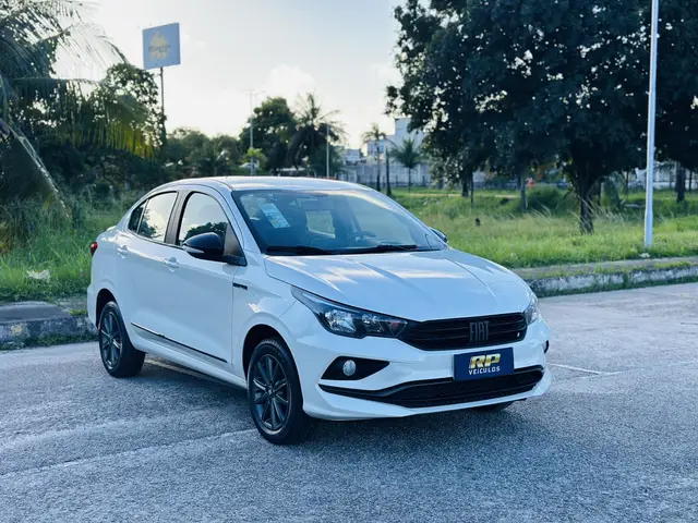 Carro Fiat Cronos 2024 Drive 1.3