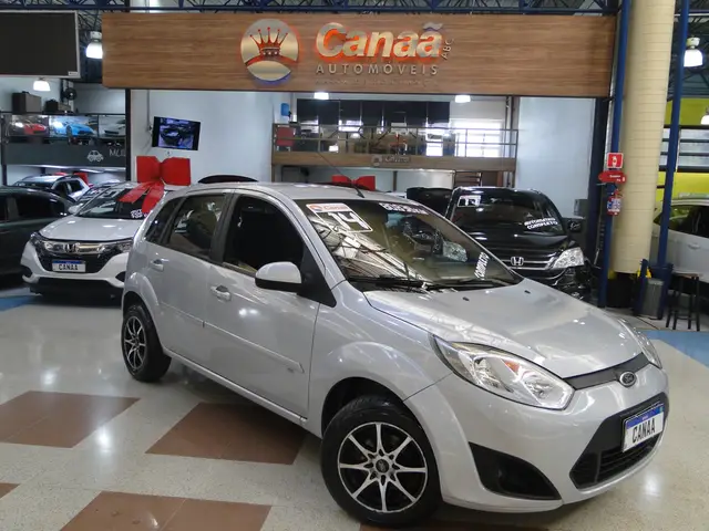 Carro Ford Fiesta Hatch 2014 1.6