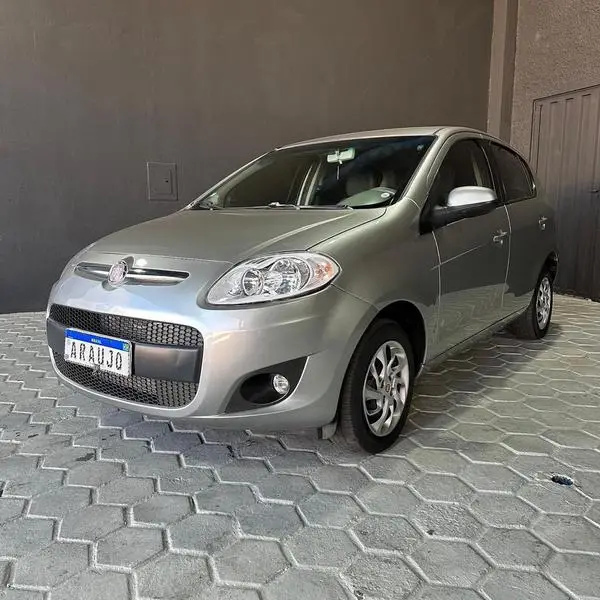 Fiat Palio Attractive 1.4 8V (Flex)