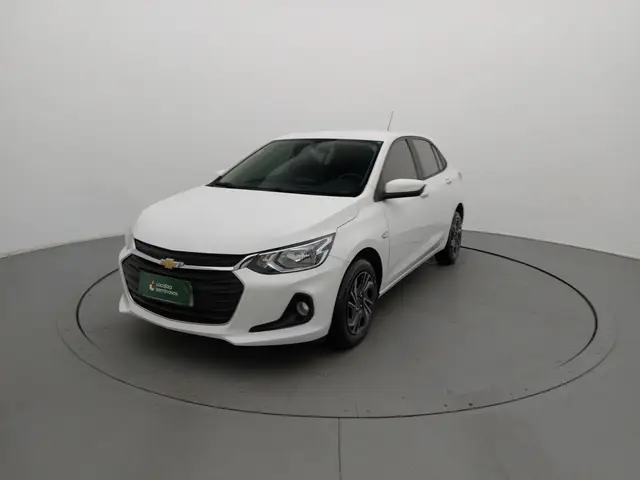 Carro Chevrolet Onix Plus 2024 LT 1.0