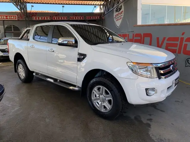 Carro Ford Ranger Cabine Dupla 2014 Ranger 2.5 Flex 4x2 CD XLT