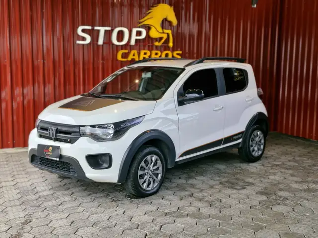 Carro Fiat Mobi 2024 Trekking 1.0
