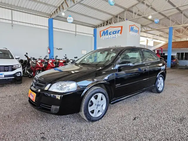 Carro Chevrolet Astra Hatch 2007 Advantage 2.0 (Flex)