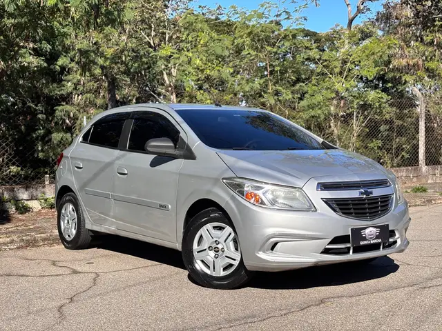 Carro Chevrolet Onix 2015 1.0 LT SPE/4