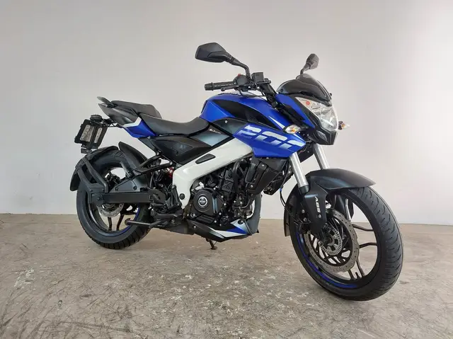 Carro Bajaj Dominar 200 2024 DOMINAR 200
