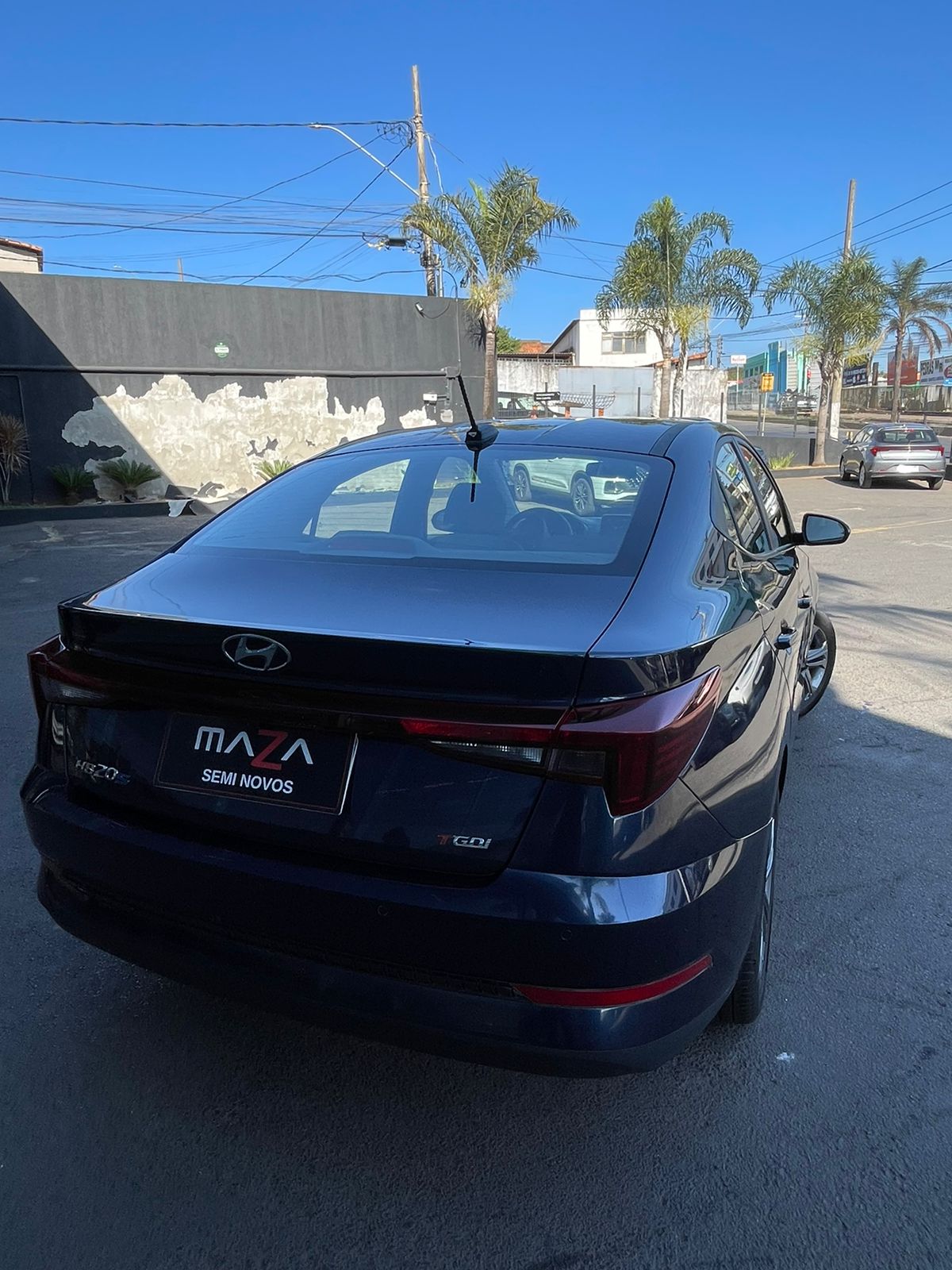 Hyundai-HB20S-Comfort Plus 1.0 Turbo (Aut.)