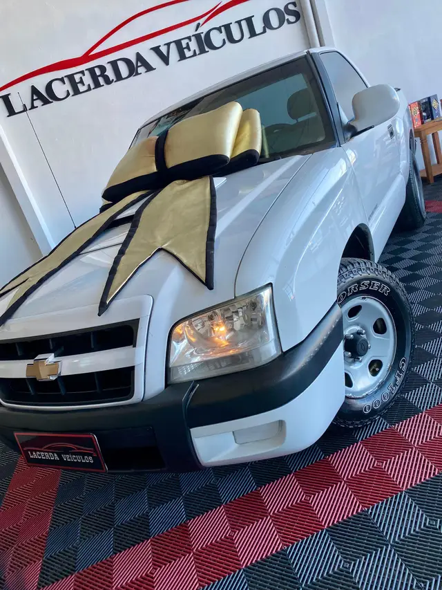 Carro Chevrolet S10 Cabine Simples 2009 S10 Advantage 4x2 2.4 (Flex) (Cab Simples)