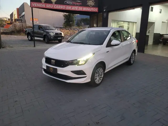 Carro Fiat Cronos 2022 Drive 1.3