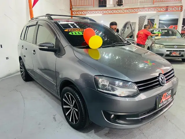 Carro Volkswagen SpaceFox 2011 1.6 8V Trend (Flex)