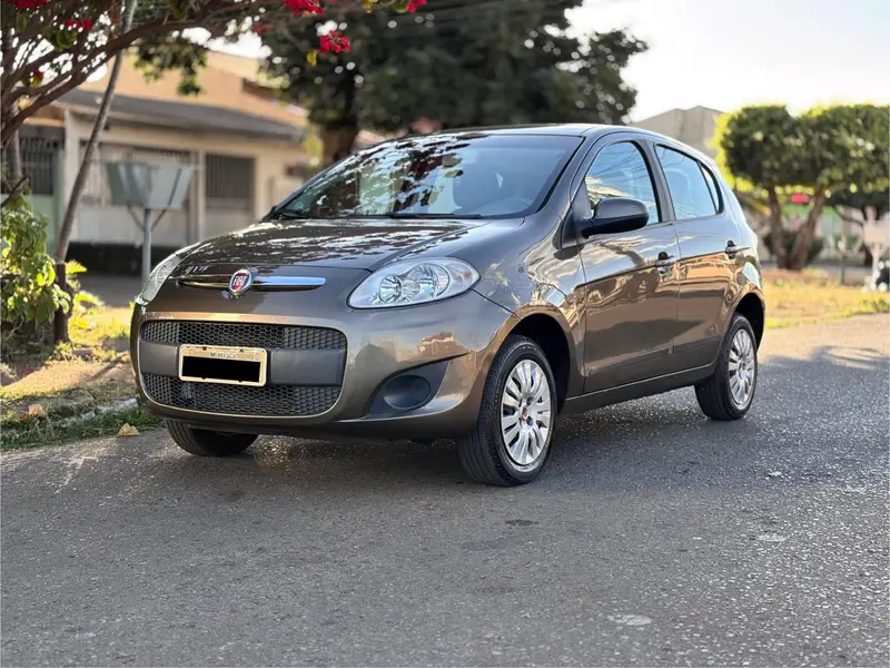 Fiat Palio Attractive 1.0 Evo (Flex)