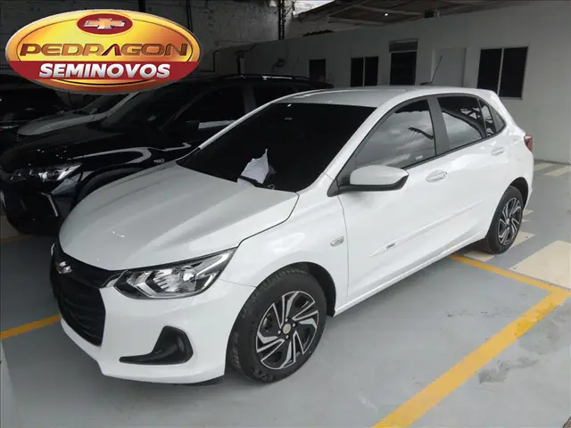 Carro Chevrolet Onix 2025 LT 1.0